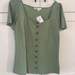 Cleo Green Women's Shirt with button details